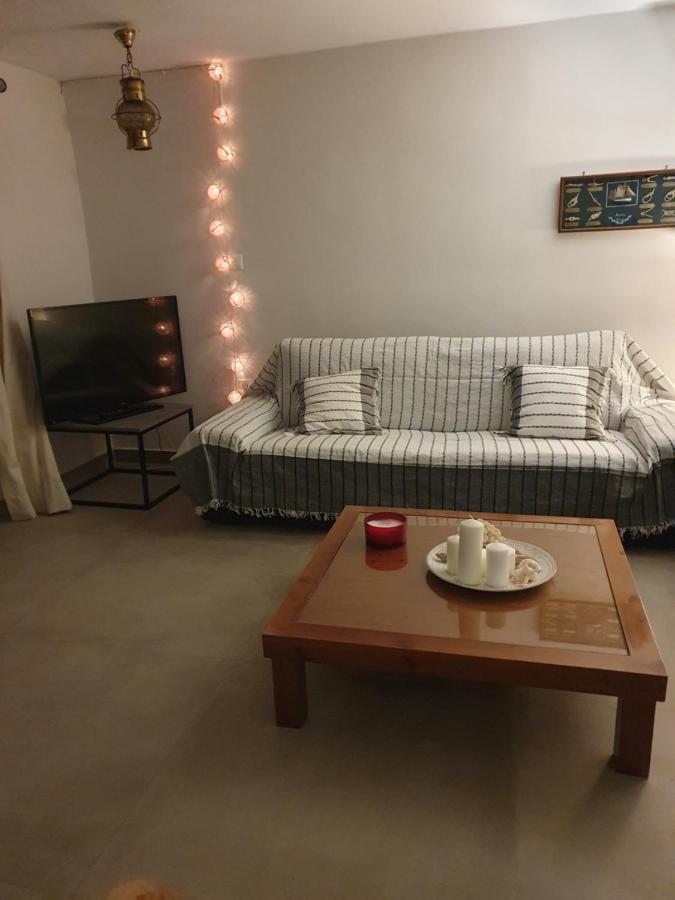 Poros Summer Apartment - Neorio Poros Town エクステリア 写真